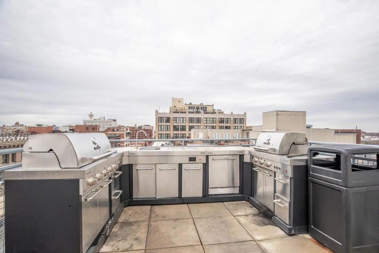 Apartment Frontdesk Open 2 Bedroom Apt Near Busch Stadium Saint Louis